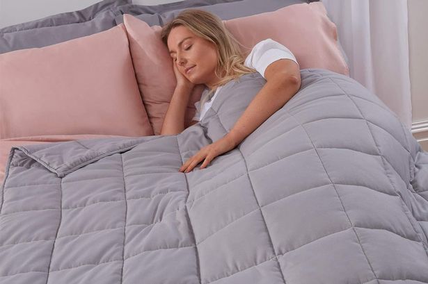 Amazon’s ‘life-changing’ weighted blanket for anxiety and restless sleep now £20