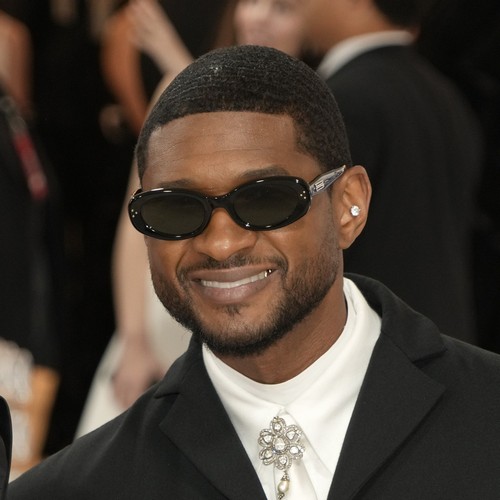 Usher obtains marriage licence in Las Vegas before Super Bowl performance – report