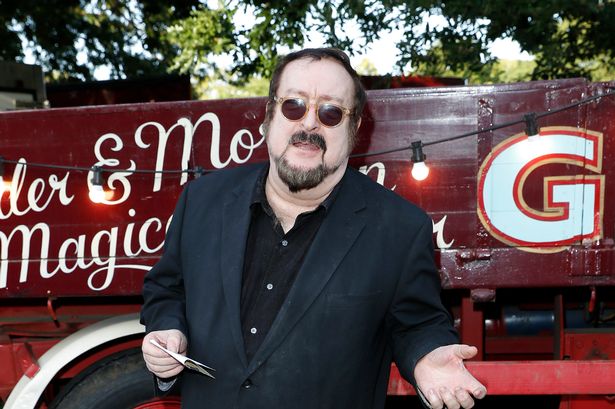 BBC ‘offered Steve Wright his Radio 2 afternoon show back just days before death’