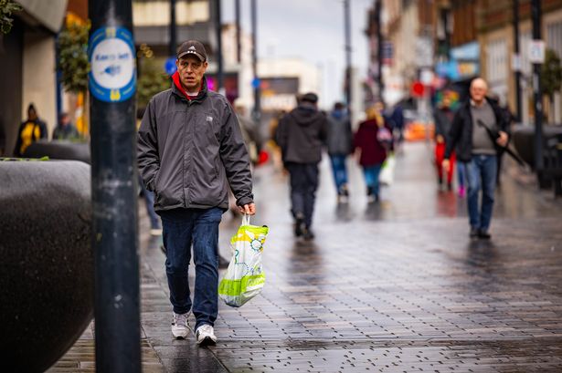 Wales sees the biggest fall in shoppers on the high street in the UK