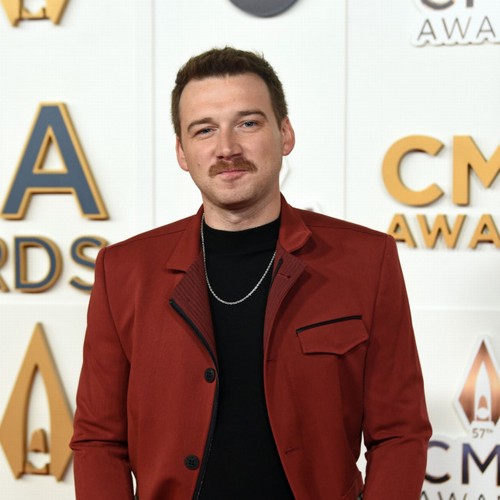 ‘We ain’t got to boo’: Morgan Wallen didn’t want his fans to boo Taylor Swift