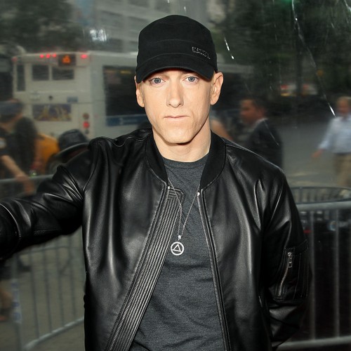 Eminem marks 16 years sober