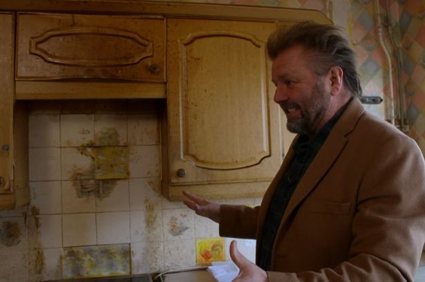 Homes Under the Hammer’s Martin Roberts horrified by ‘unpleasant’ discovery in latest house