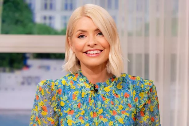 We’ve found a gorgeous £32 alternative to Holly Willoughby’s £1.8k pink floral dress