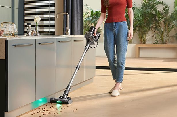 Cordless vacuum that ‘hits well above its price’ and shoppers prefer to Shark and Dyson is £74 off