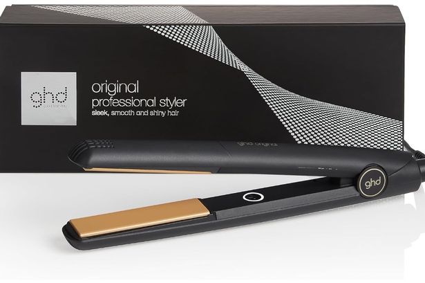 ‘Best’ ghd hair straighteners that ‘heat up quickly’ and are ‘good in every way’ £33 off at Amazon