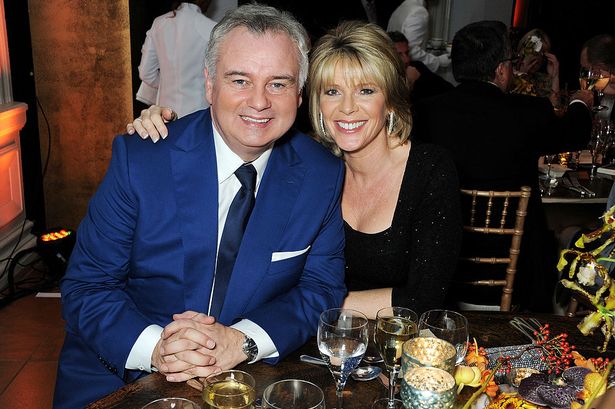 Eamonn Holmes ‘growing close’ to younger divorcee amid Ruth Langsford split