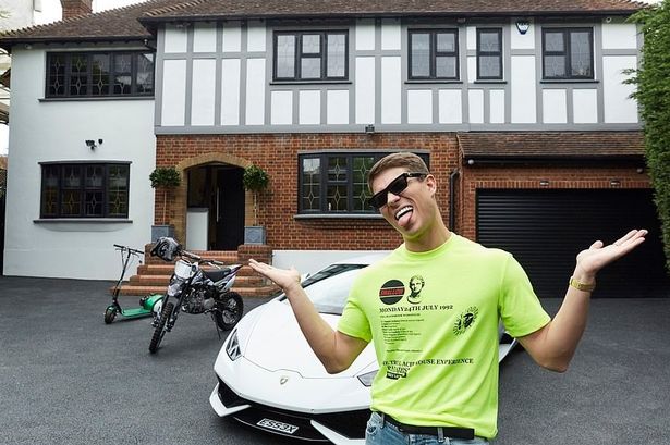 Inside Joey Essex’s £1.6million lavish pad with leather walls and pool bar