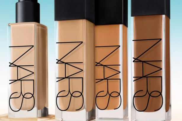 ‘Best ever foundation to exist’ that gives ‘amazing results’ has 1,000s of five star reviews