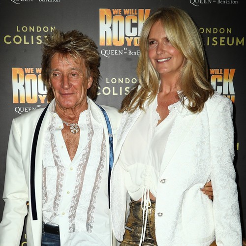 Rod Stewart marks latest anniversary with ‘red card’ count
