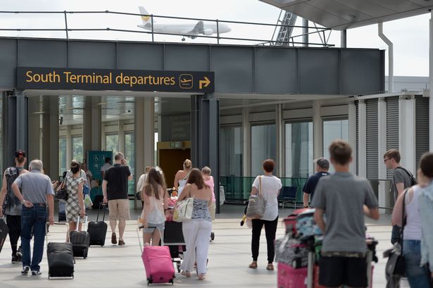 Gatwick Airport sees all flights suspended after British Airways plane makes emergency stop