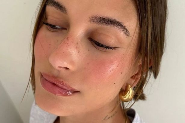 Hailey Bieber and Sienna Miller’s go-to £18 freckle pen is on sale for £12 today